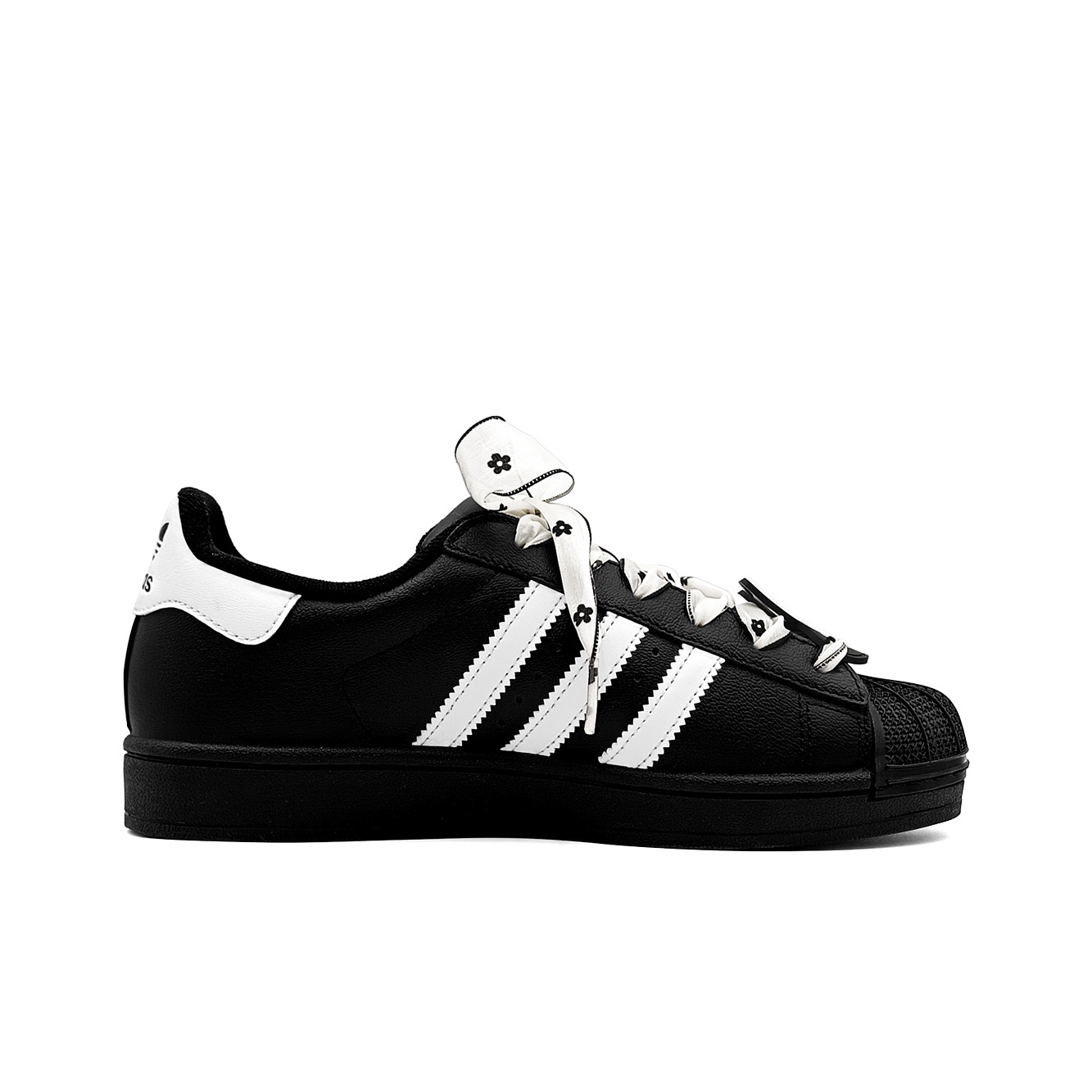 Adidas Originals Superstar 2 S - огляд і ціна Adidas Shoes Superstar